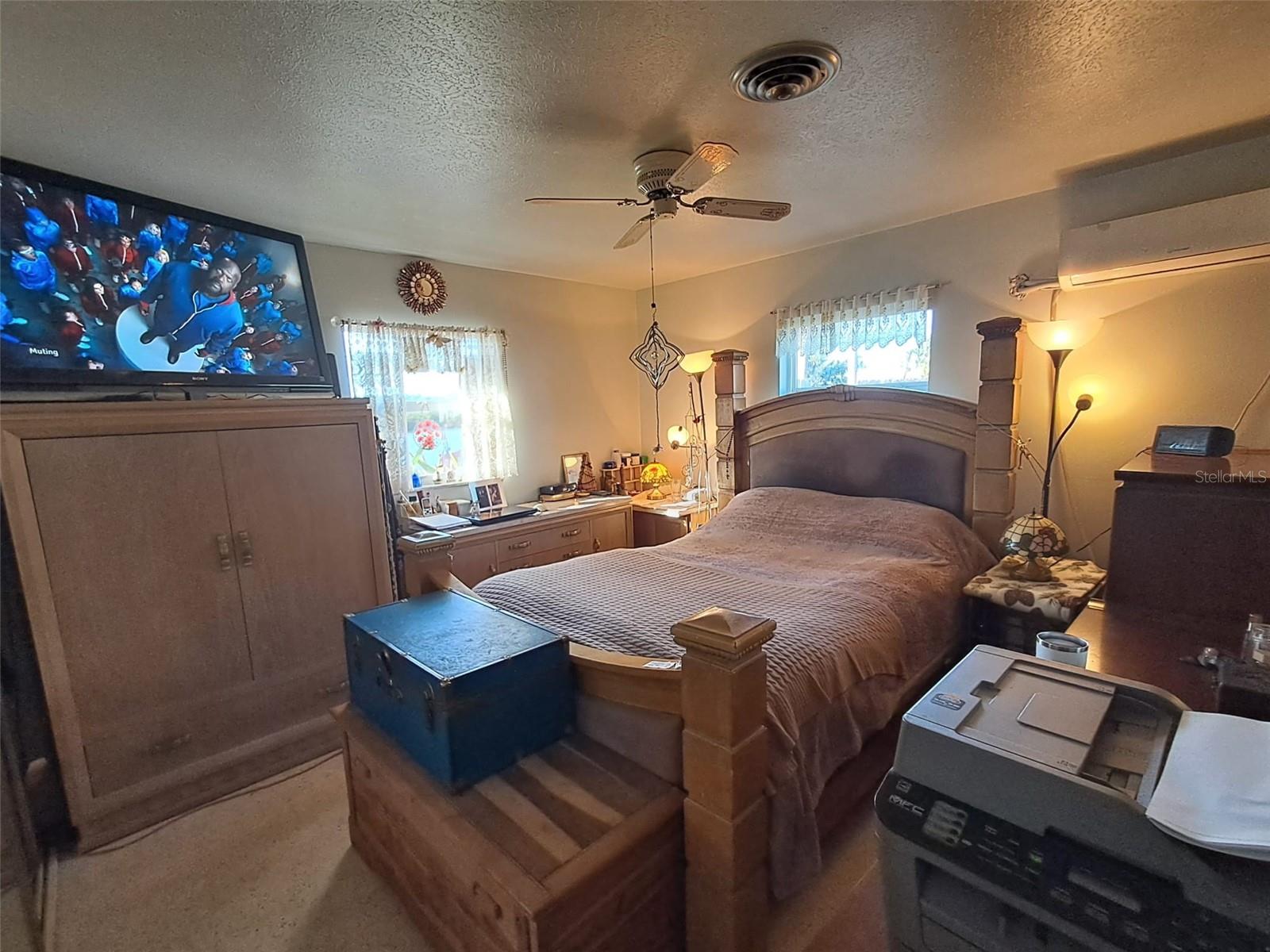 MOBILE CITY - Residential