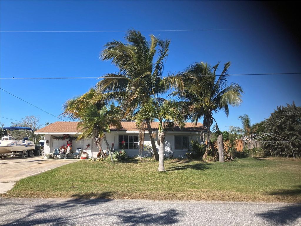 Photo of 517 Ravenna Street N, Nokomis, FL 34275 (MLS # N6142627)