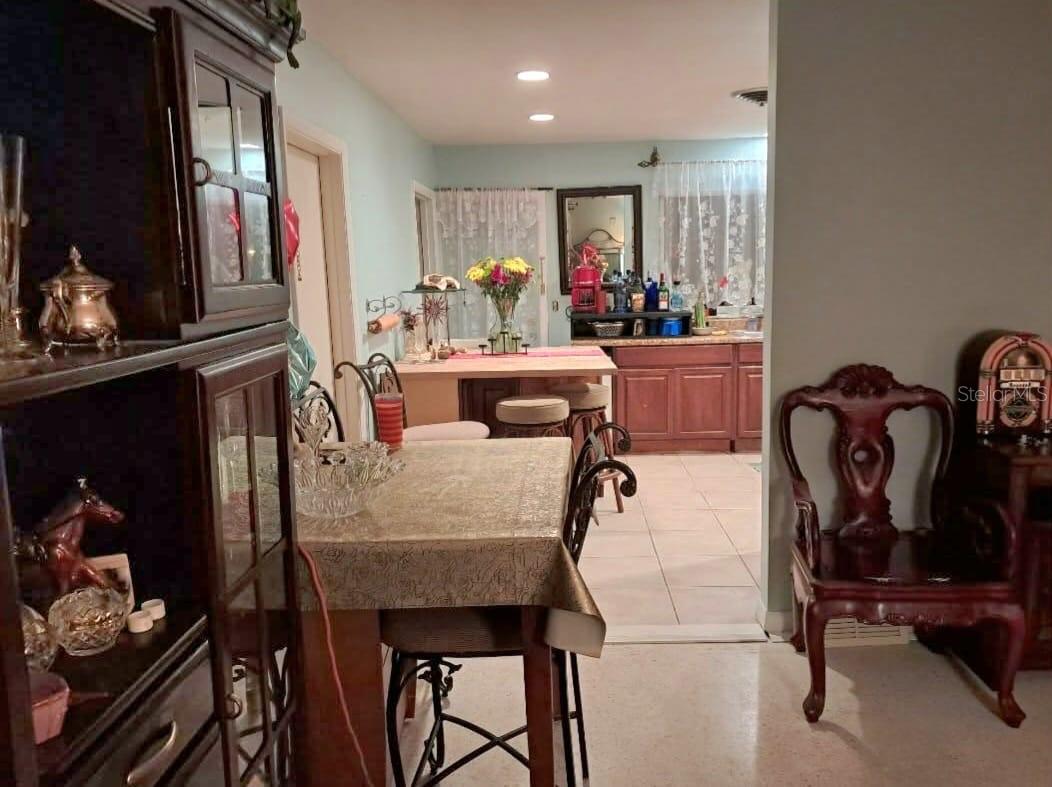 MOBILE CITY - Residential