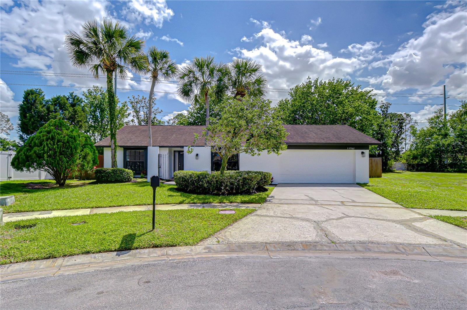 CARROLLWOOD SPGS UNIT 1 - Residential