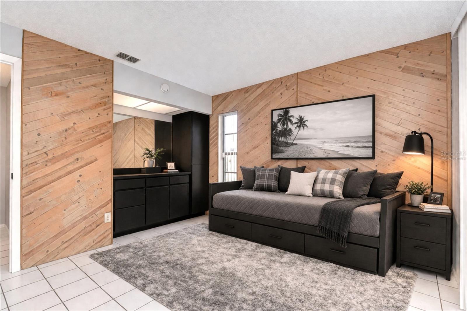 CARROLLWOOD SPGS UNIT 1 - Residential