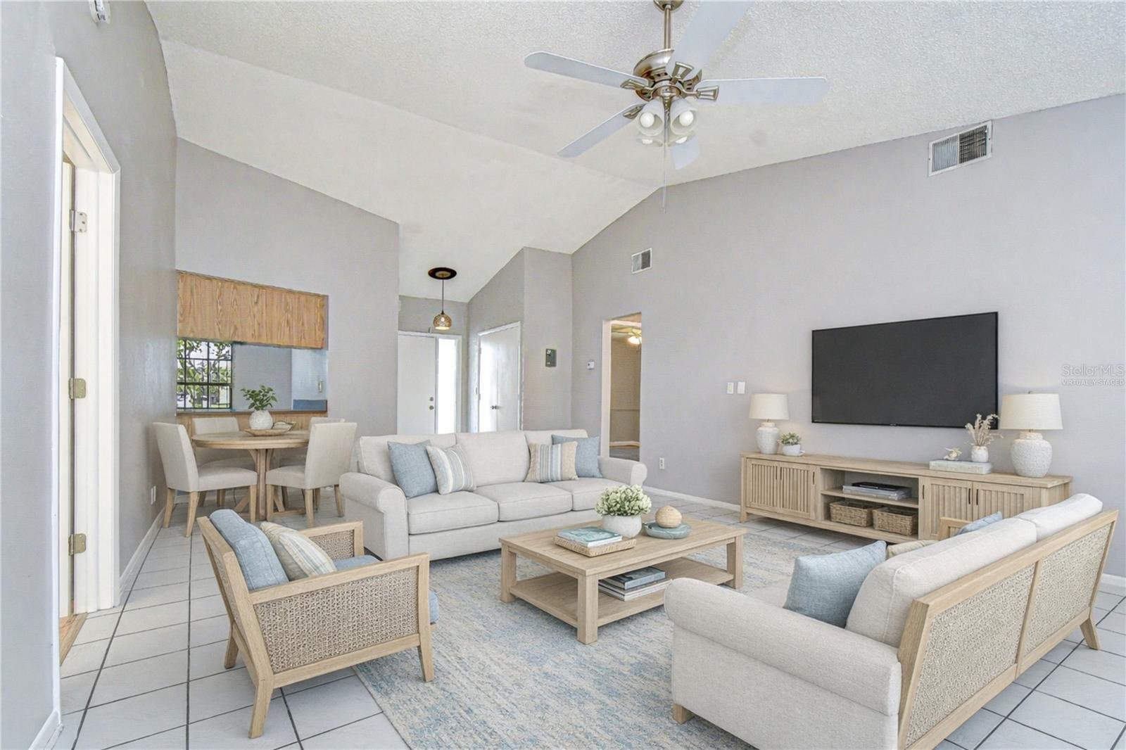 CARROLLWOOD SPGS UNIT 1 - Residential