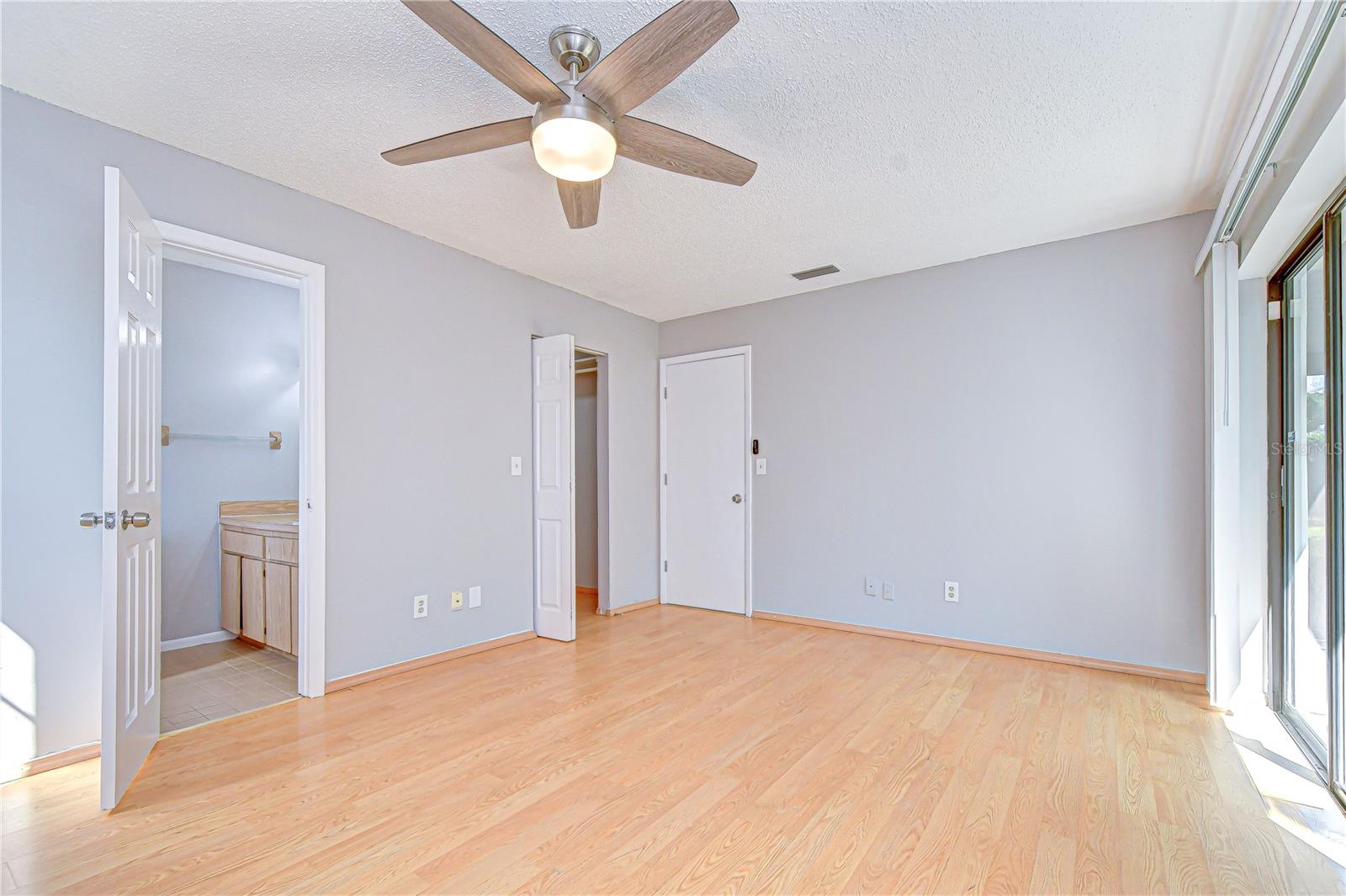 CARROLLWOOD SPGS UNIT 1 - Residential