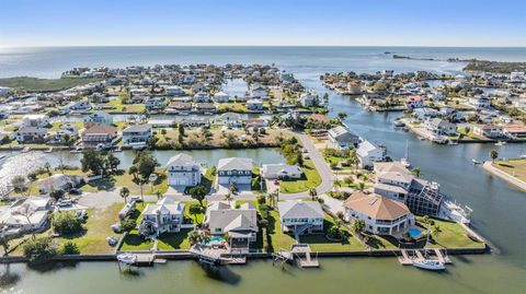 A home in HERNANDO BEACH