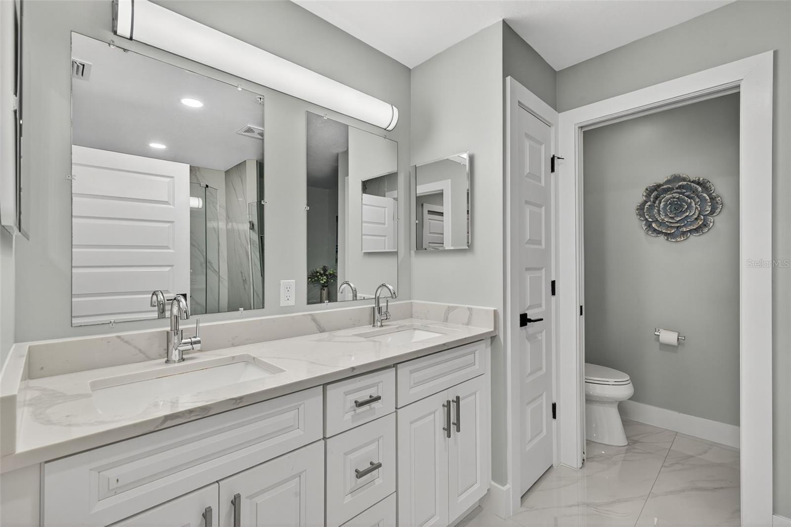 PARADISE POINTE/CHARLOTTE HARB - Residential