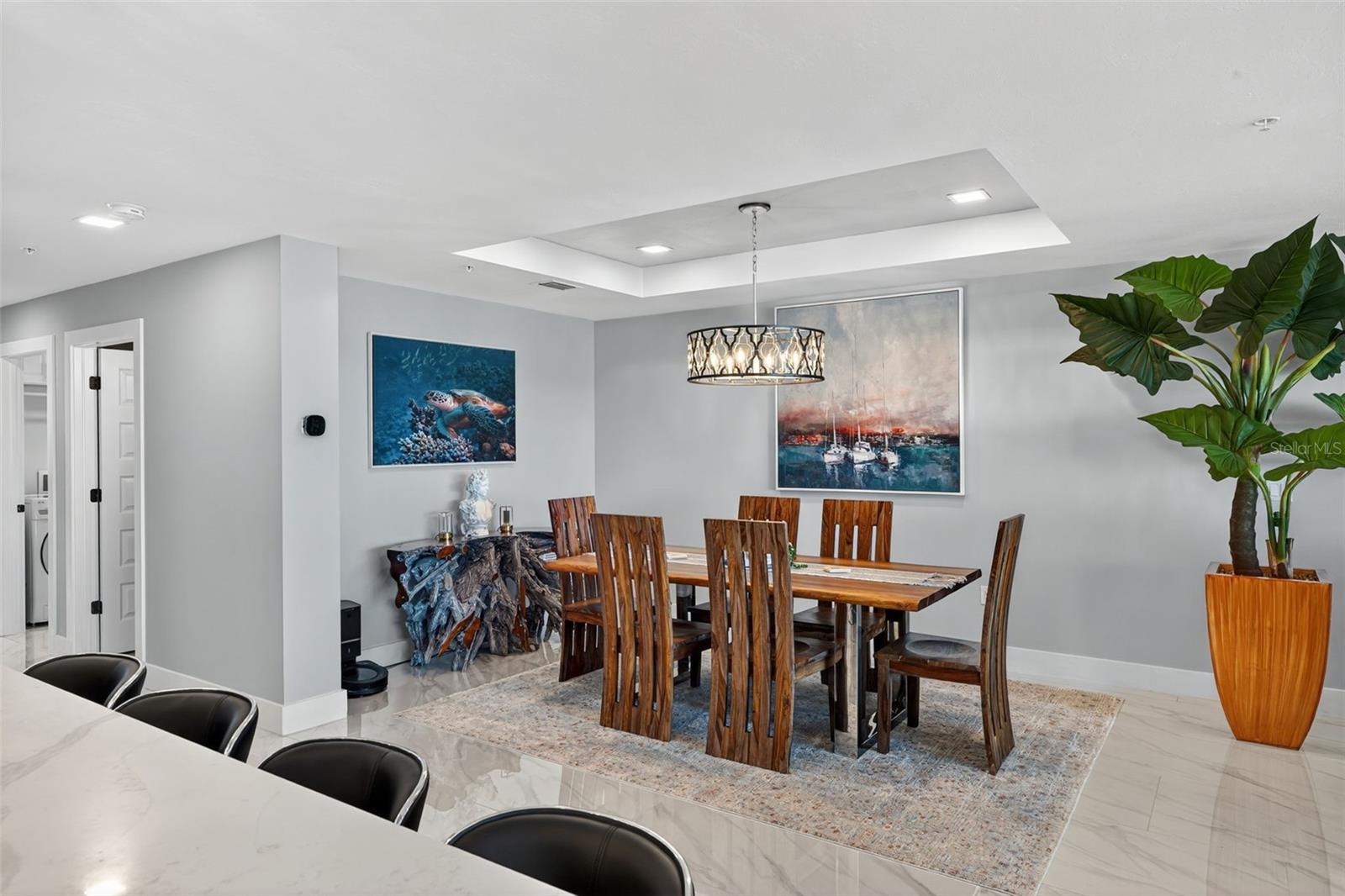 PARADISE POINTE/CHARLOTTE HARB - Residential