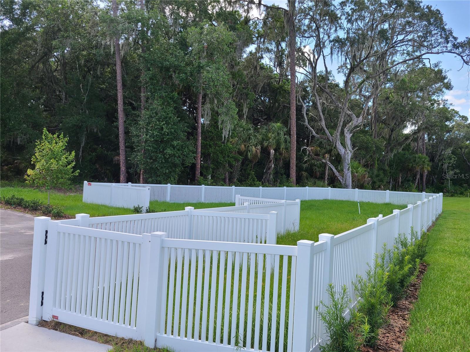 CALUSA CREEK TOWNHOMES - Residential