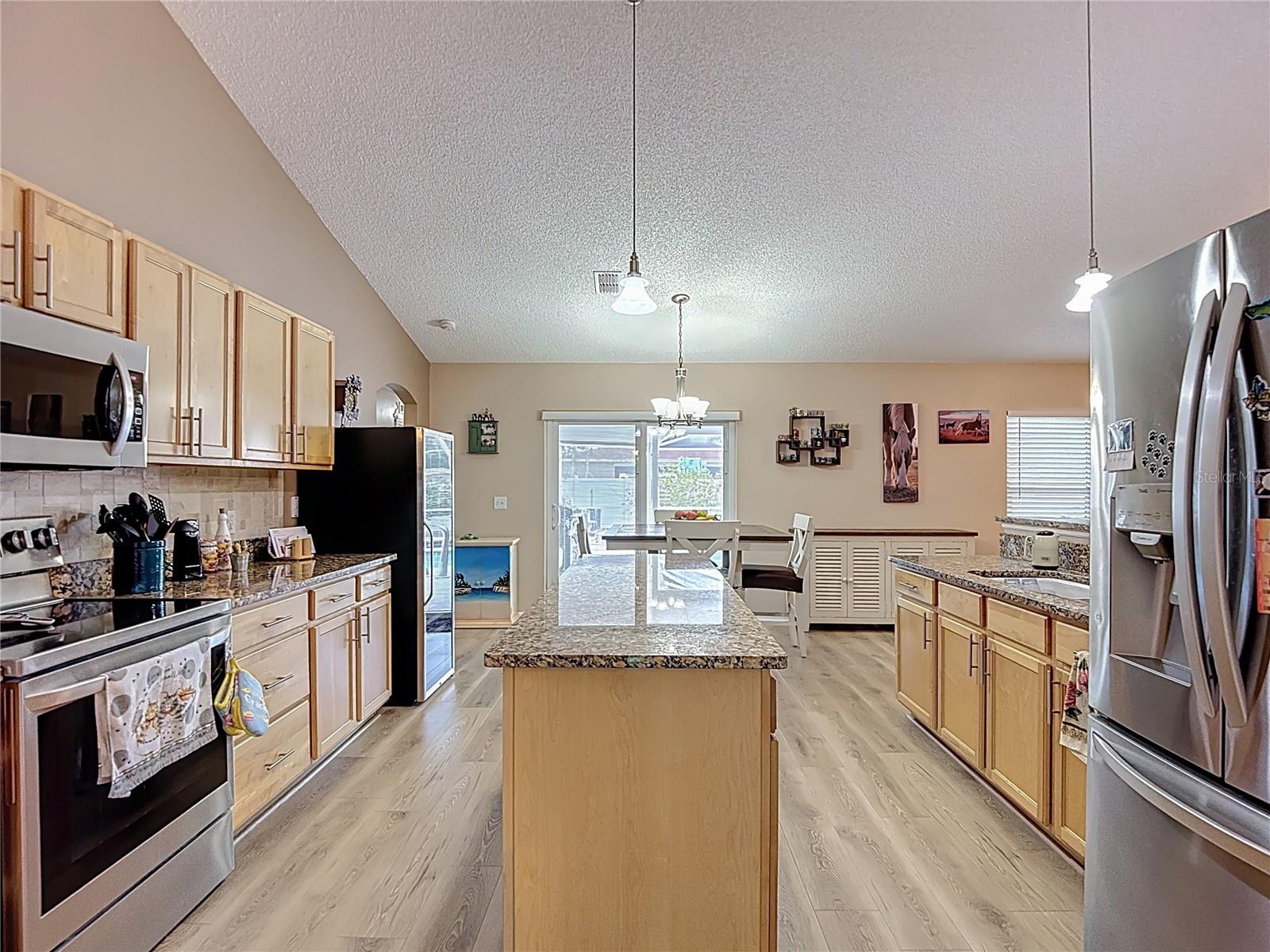 SPRING HILL - Residential