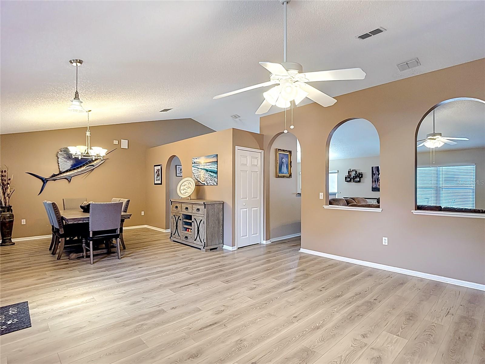 SPRING HILL - Residential