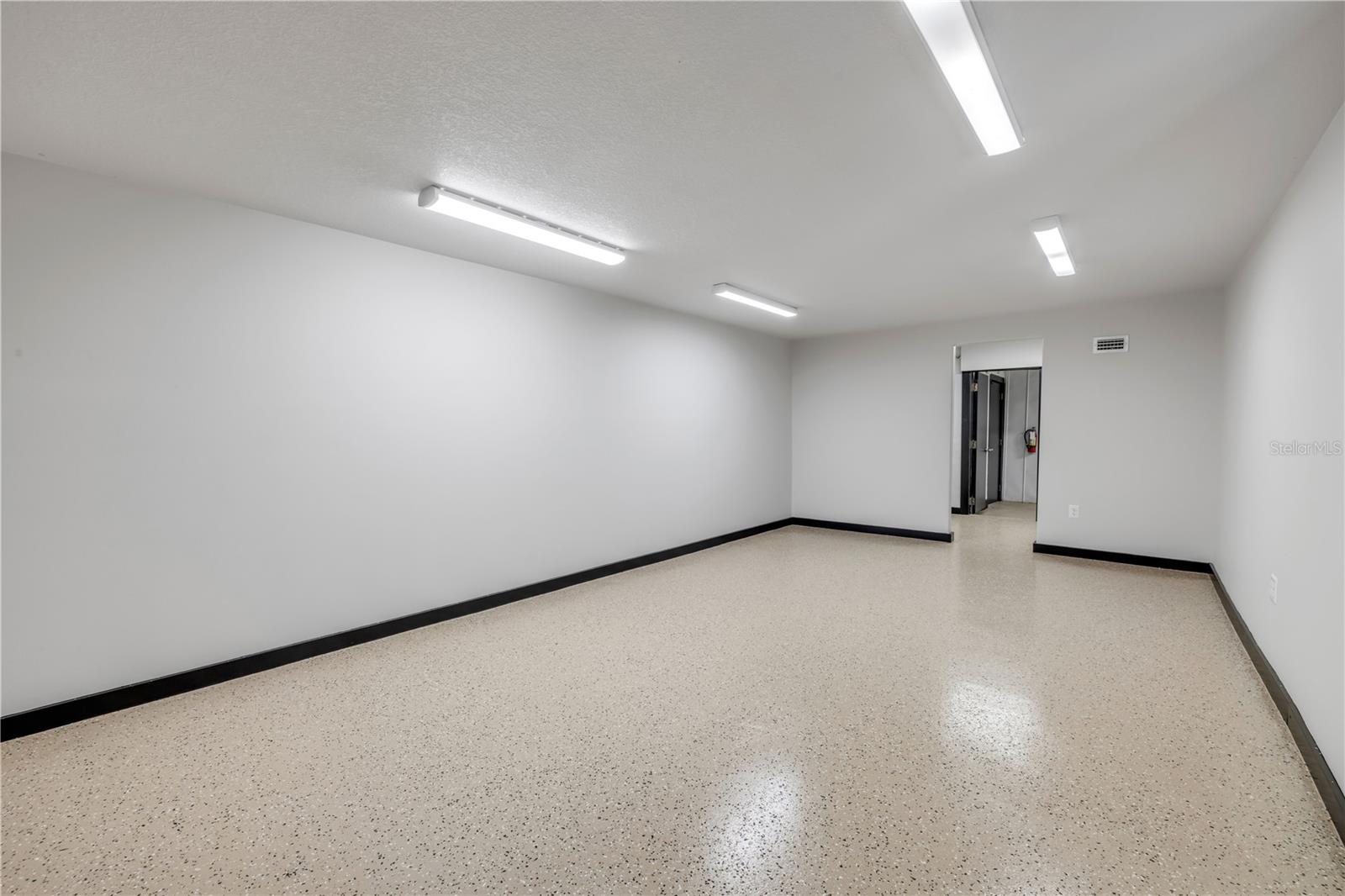 ANDREWS NEW SMYRNA - Commercial Sale