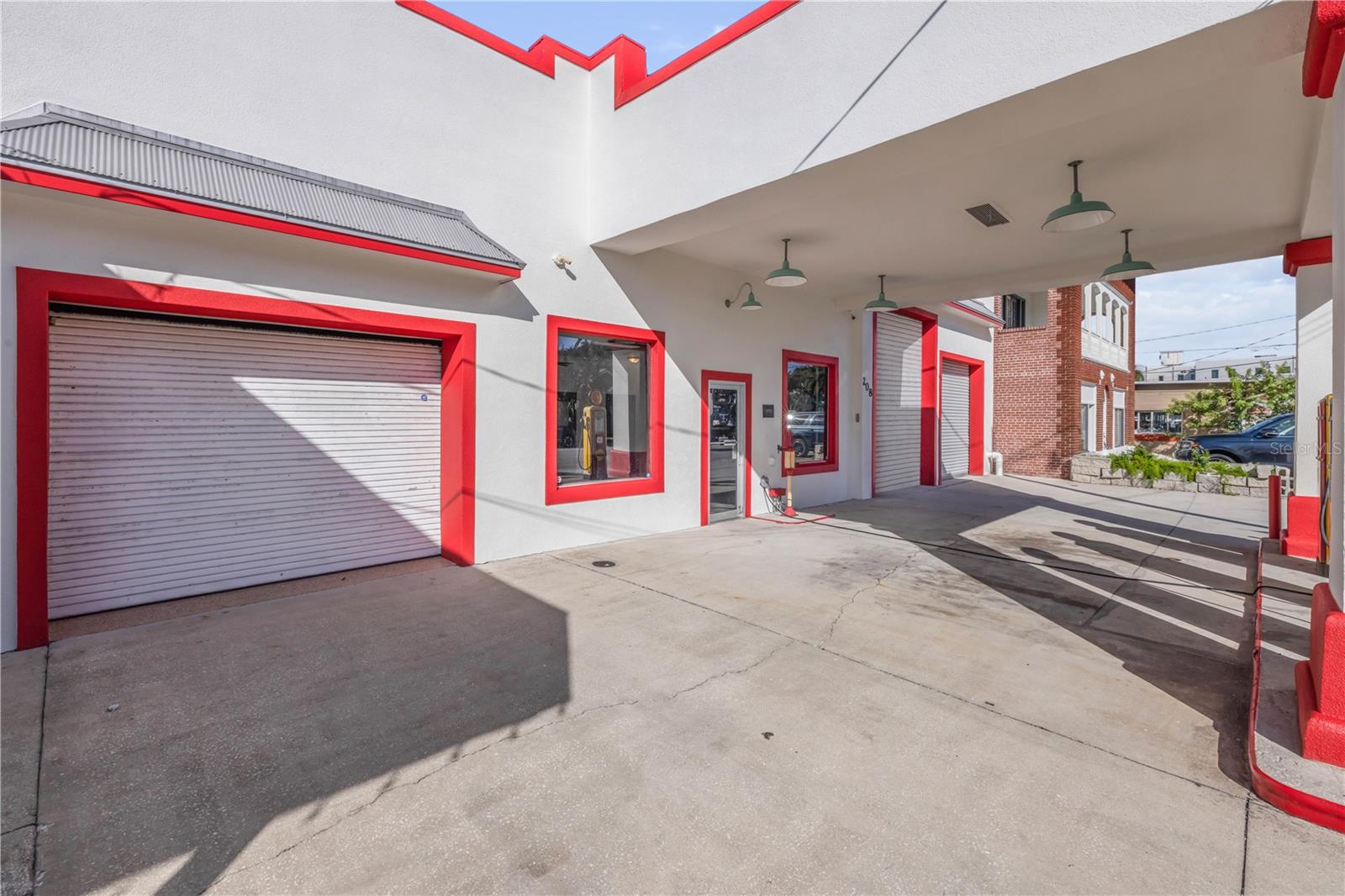 ANDREWS NEW SMYRNA - Commercial Sale