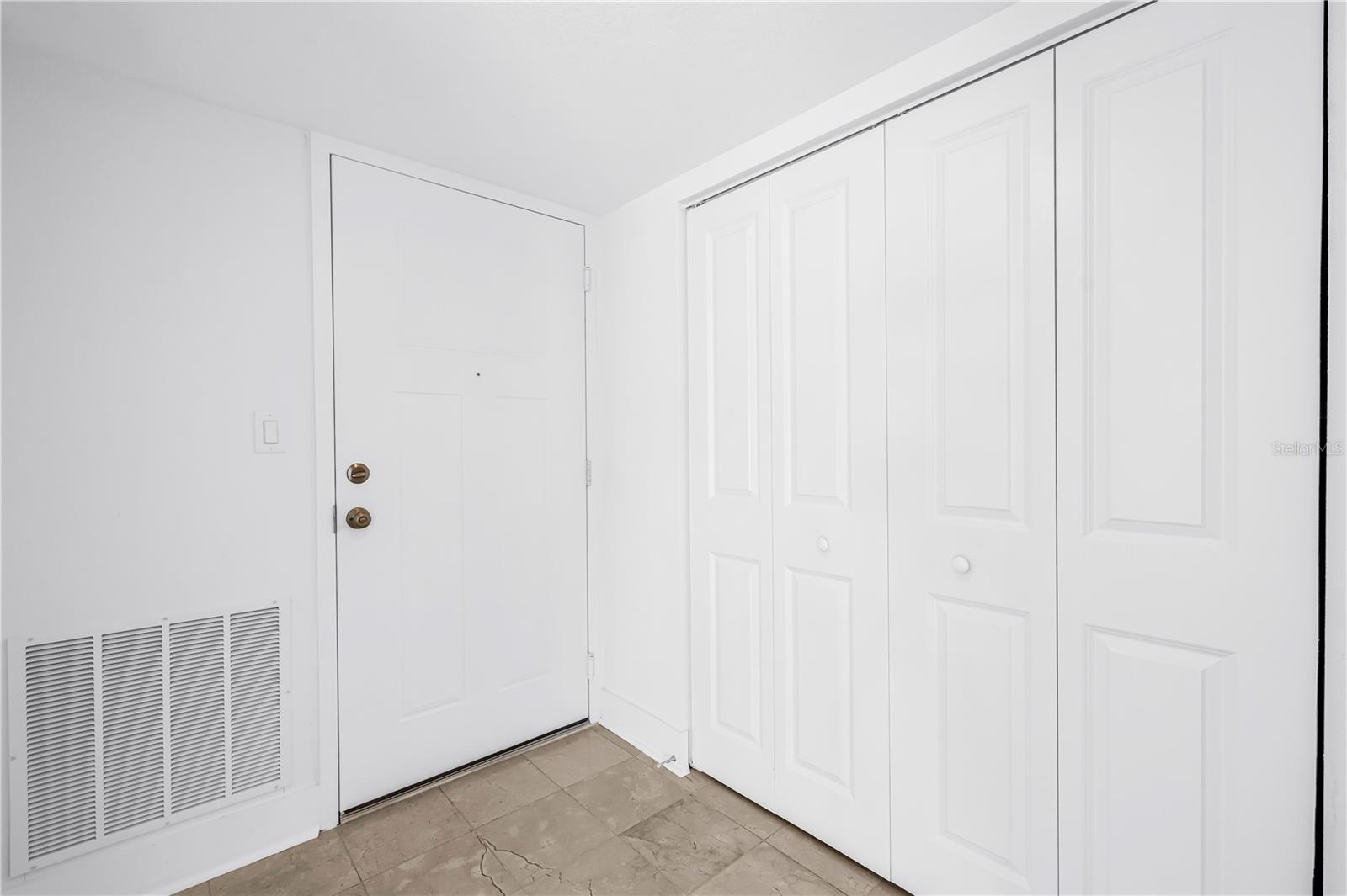 LA COSTA BRAVA CONDO 1 - Residential