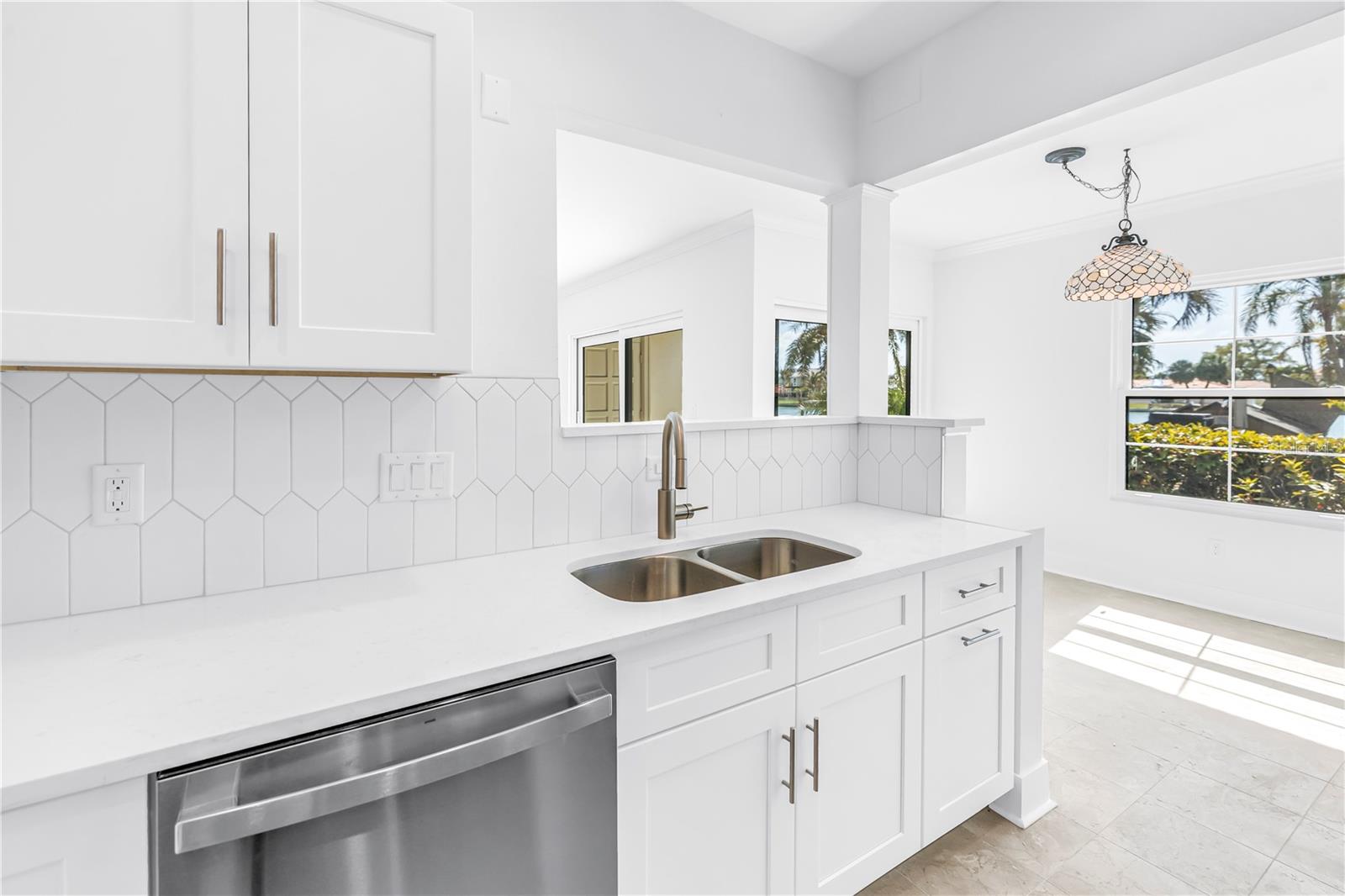 LA COSTA BRAVA CONDO 1 - Residential