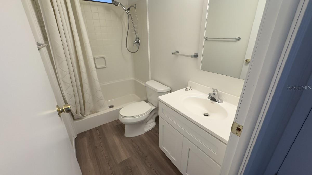 SENATE MANOR UNREC - Residential