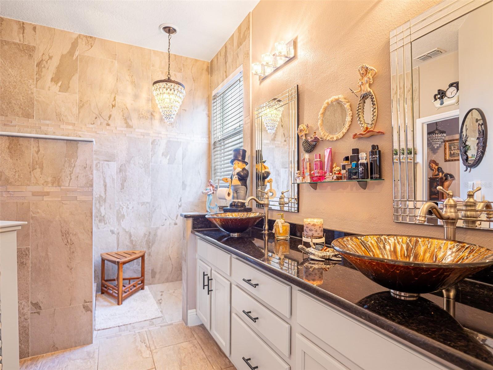 ANDOVER POINT 50 24 - Residential