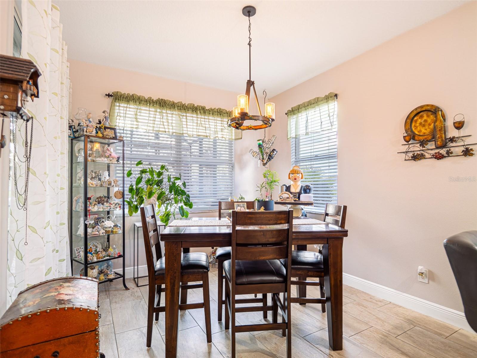 ANDOVER POINT 50 24 - Residential