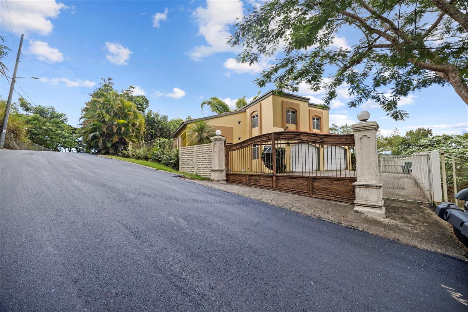 Calle 1 B-6, LOMAS DEL SOL DEV.