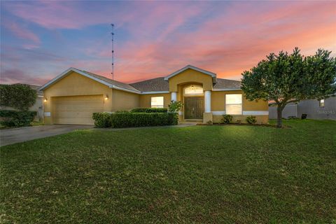 A home in LAKELAND