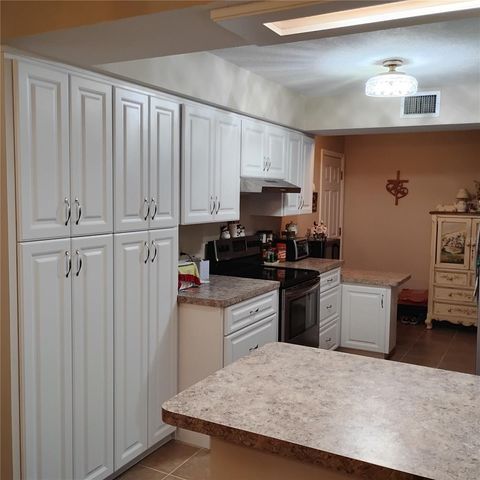 Tiny photo for 8943 Silver Lake Drive, Leesburg, FL 34788 (MLS # TB8481421)