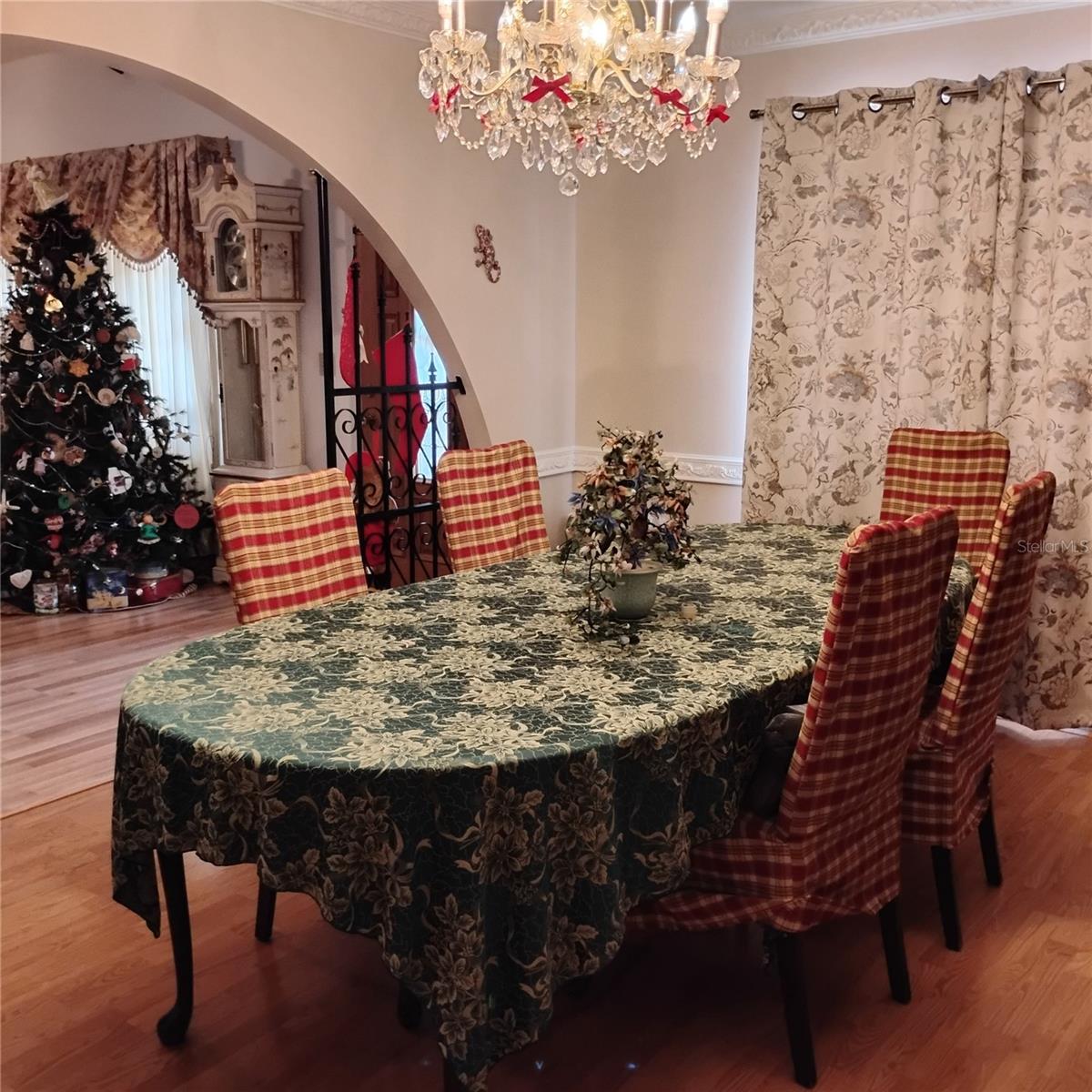 SILVER LAKE ESTATES - Residential