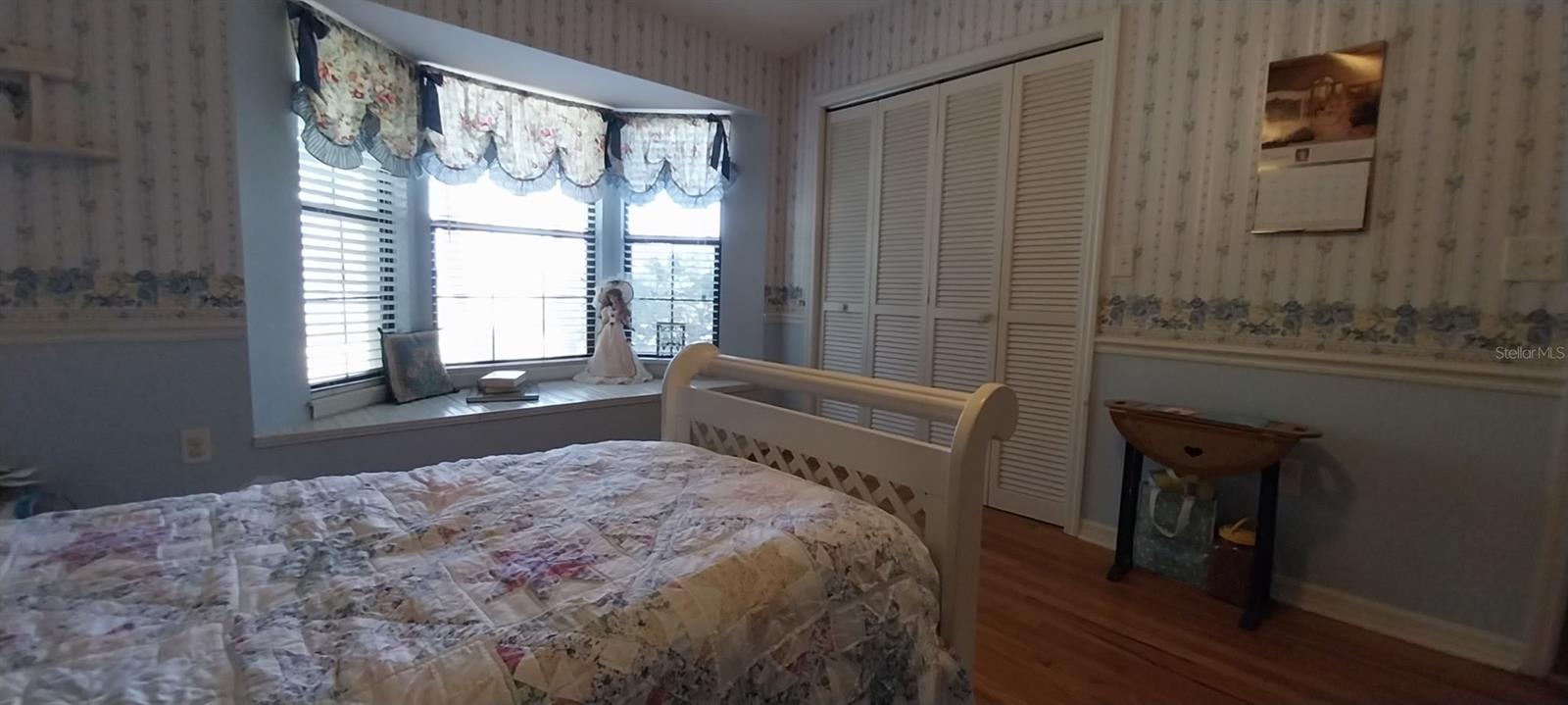 8943 SILVER LAKE DRIVE