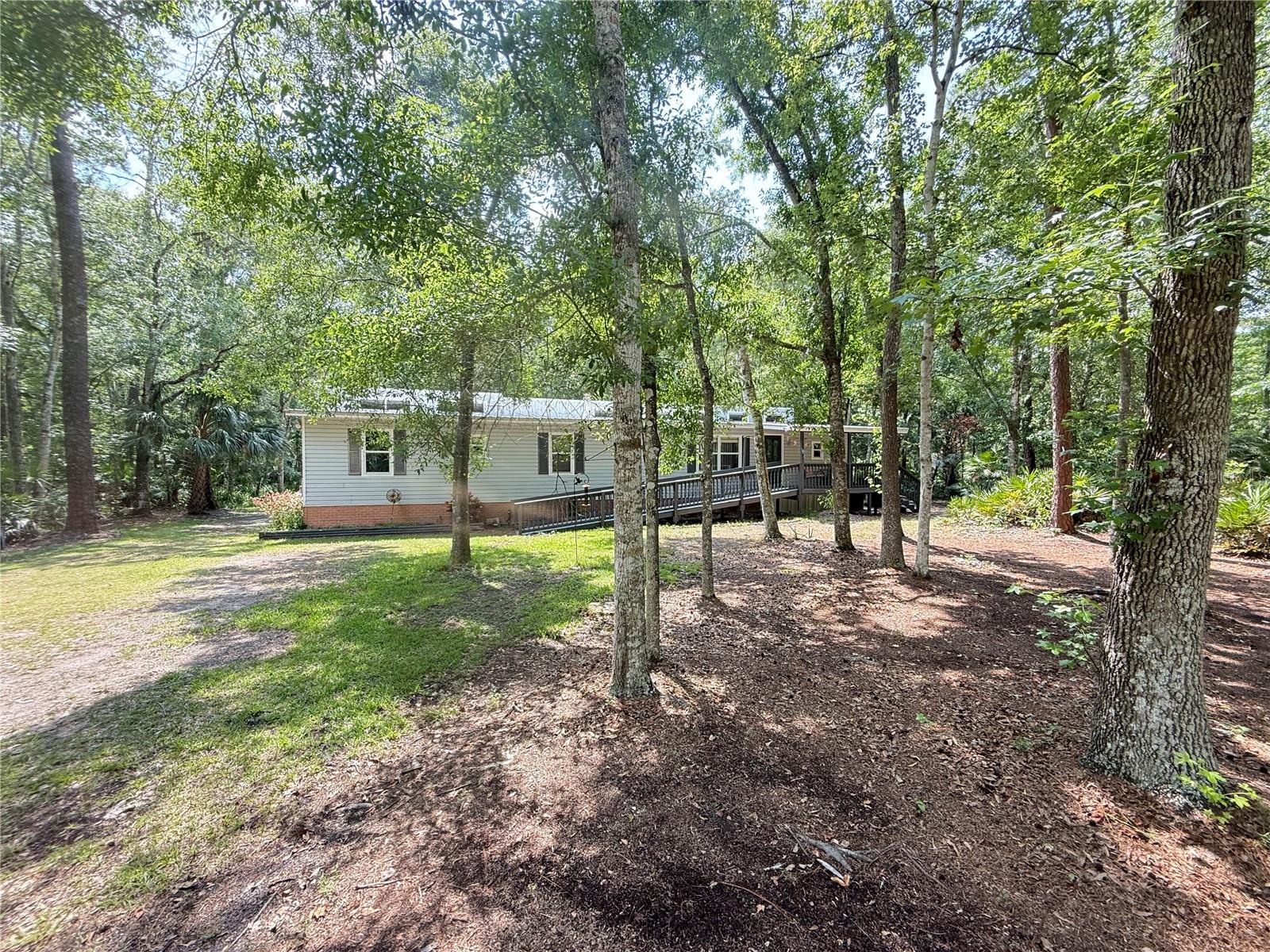 606 HAMILTON DRIVE