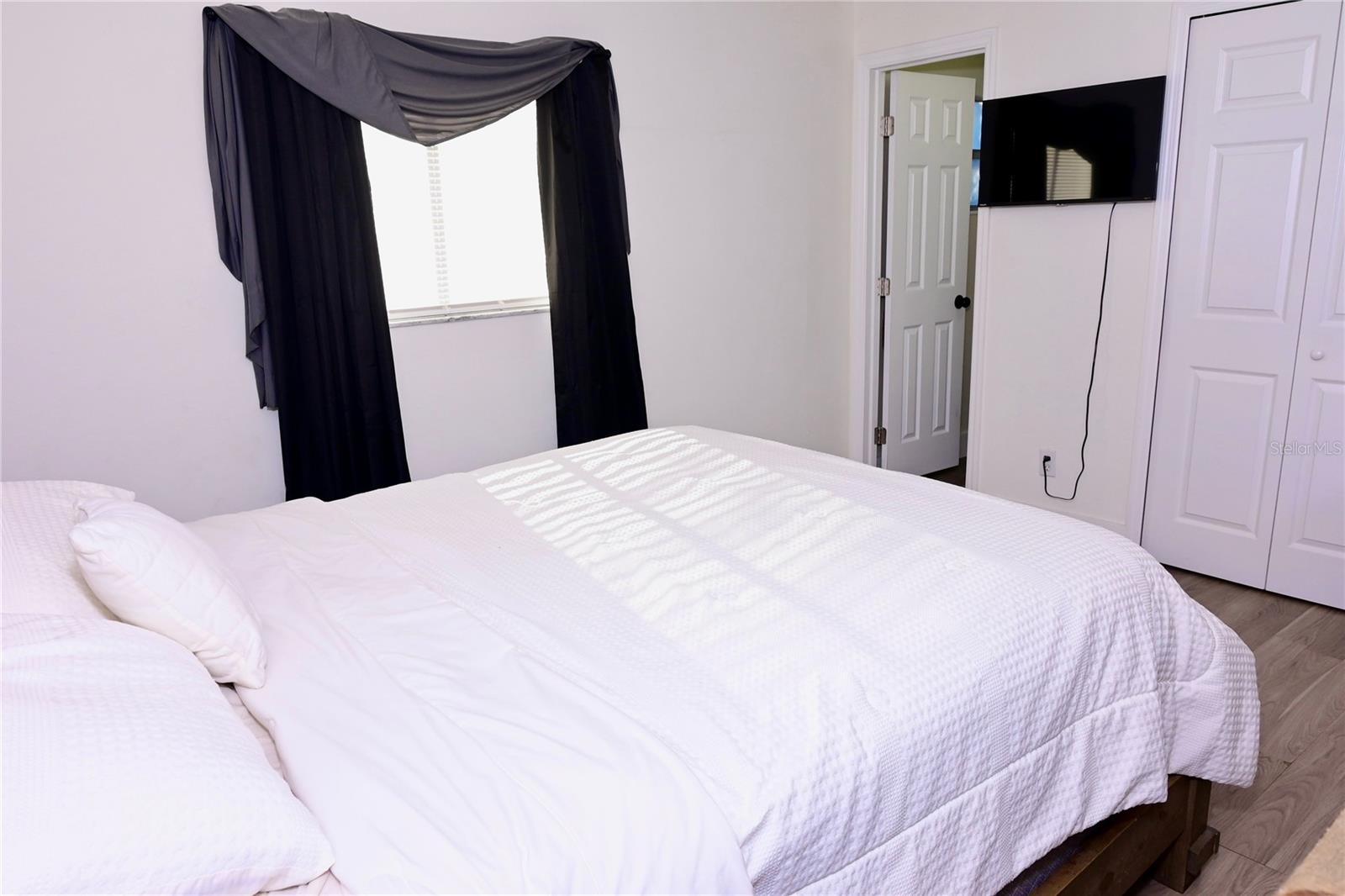 JAN PHYL VILLAGE - Residential