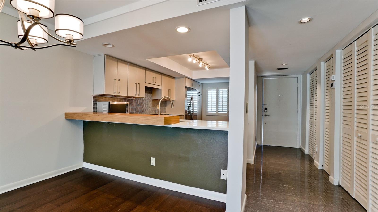 TIFFANY PLACE - Residential