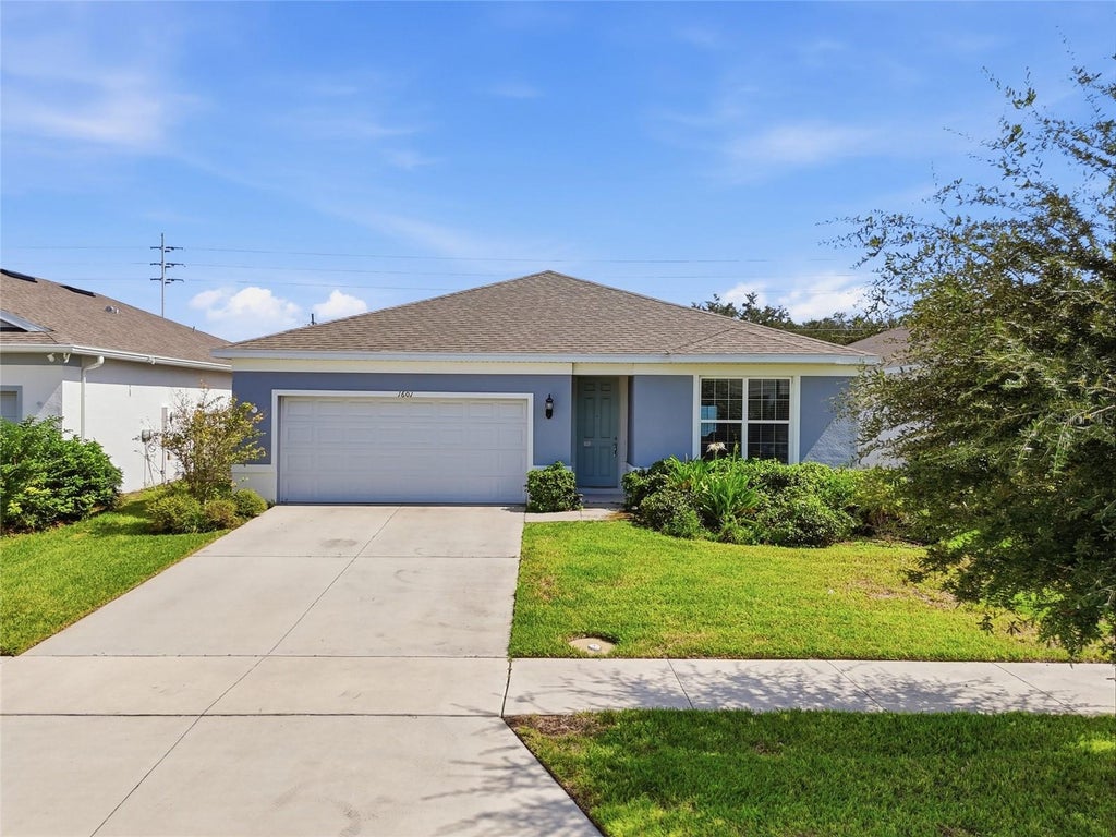 Photo of 1601 Groveline Road, Saint Cloud, FL 34771 (MLS # O6449931)