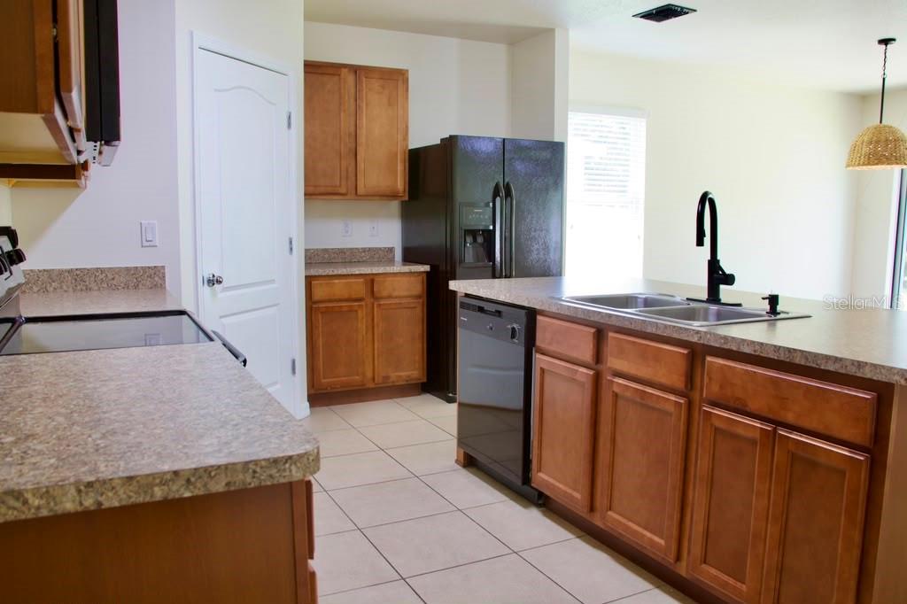 3238 BAYOU BAY DRIVE