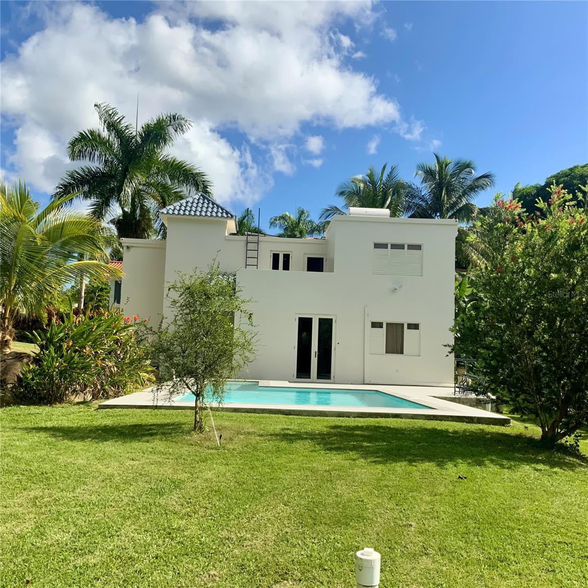 SUNSET HILLS DEVELOPMENT - Residential