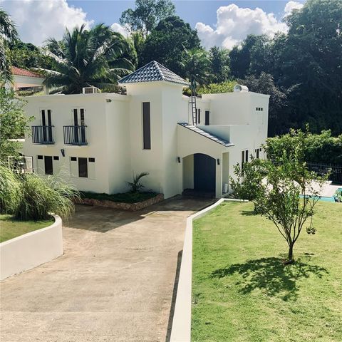 A 31-A. SUNSET HILLS GUAYNABO 00971