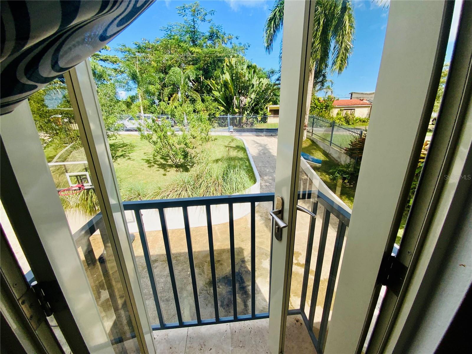 SUNSET HILLS DEVELOPMENT - Residential