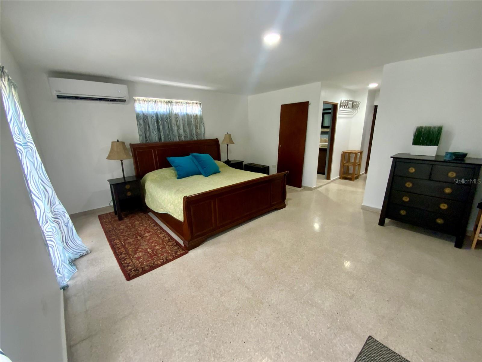 SUNSET HILLS DEVELOPMENT - Residential