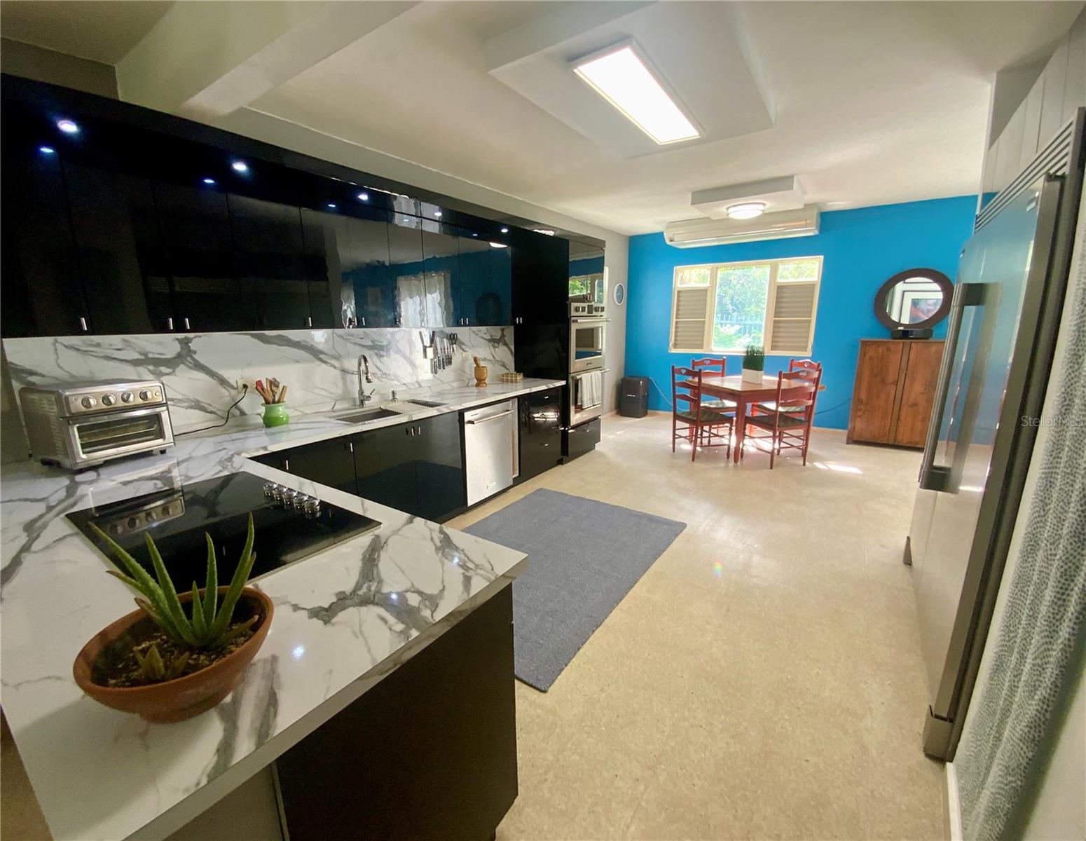 SUNSET HILLS DEVELOPMENT - Residential