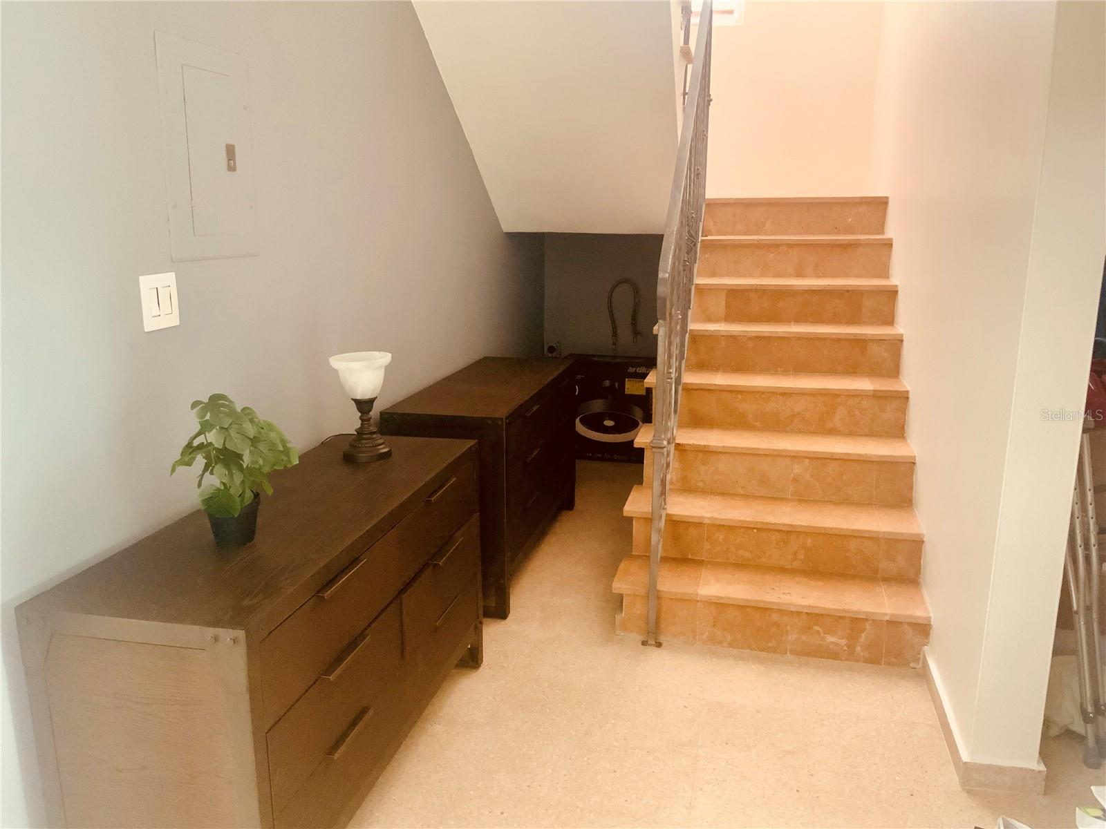 SUNSET HILLS DEVELOPMENT - Residential