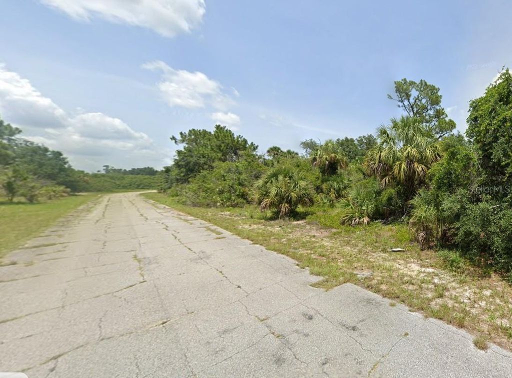 Photo of 9 Norton Drive, North Port, FL 34288 (MLS # C7522131)