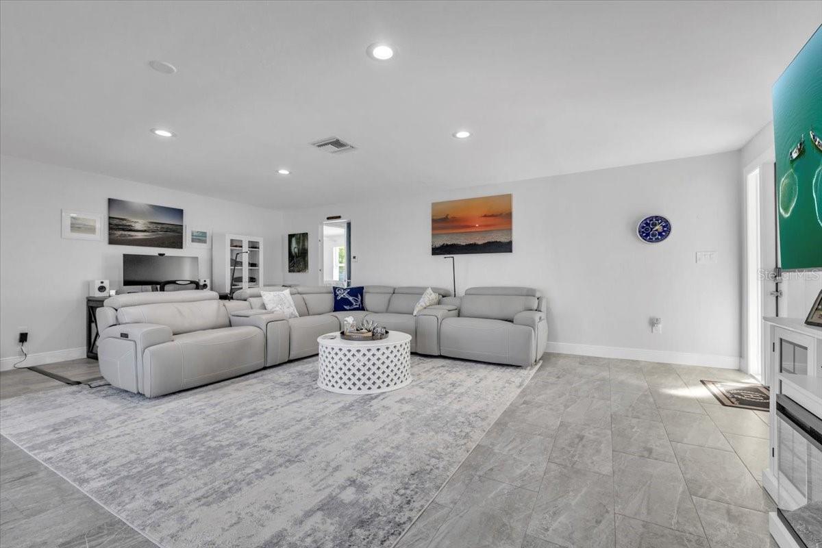 PIRATE HARBOR - Residential