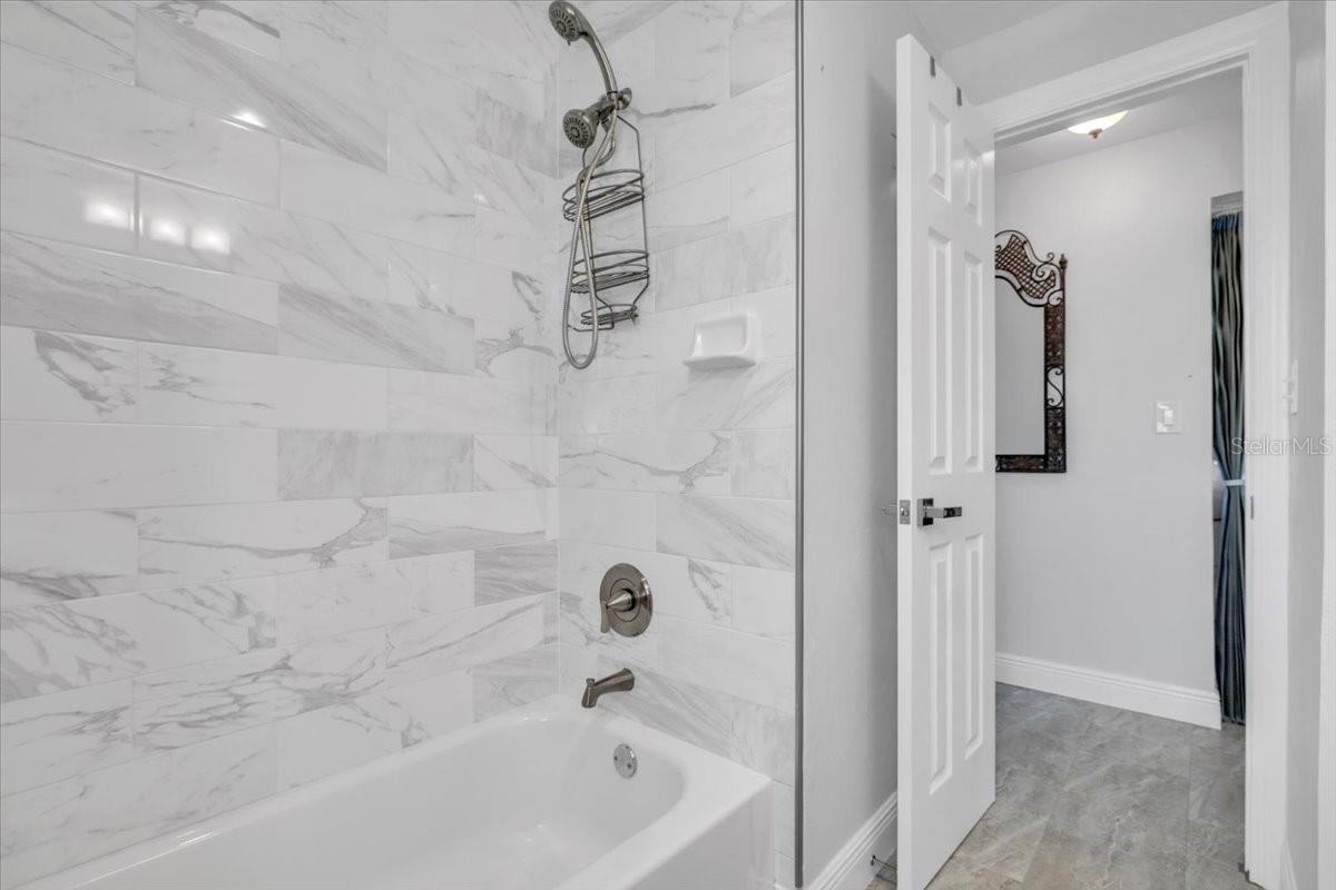 PIRATE HARBOR - Residential