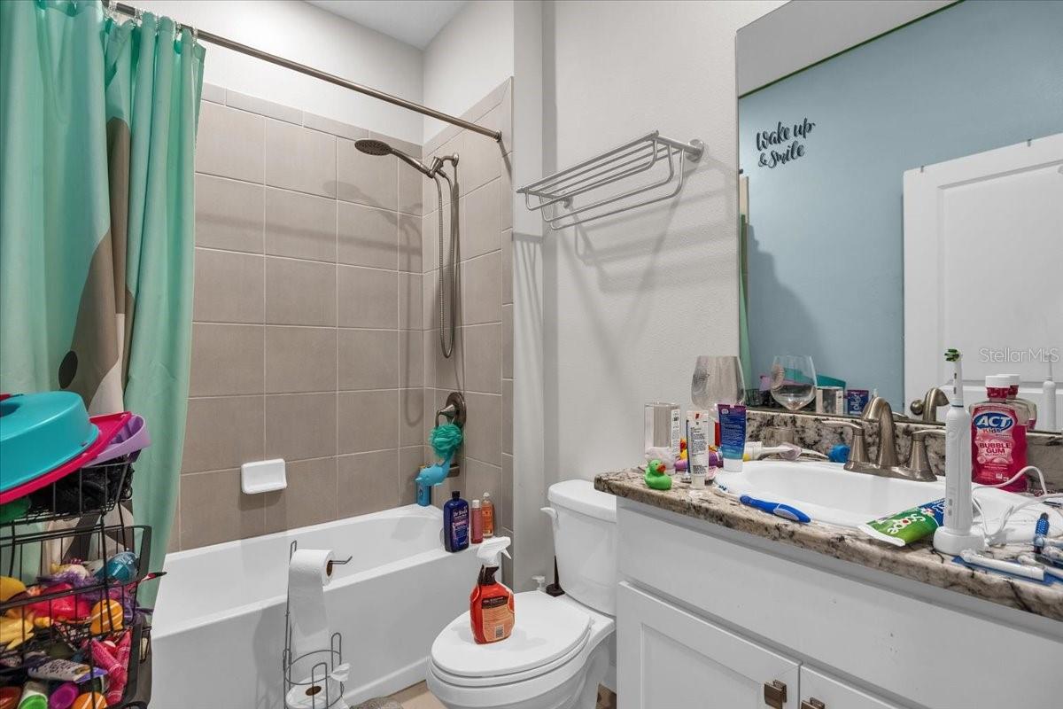 LANDING PH 1 - Residential