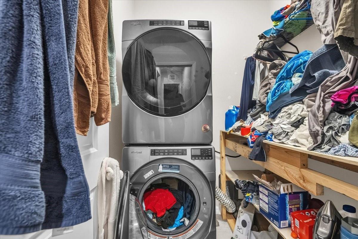 LANDING PH 1 - Residential