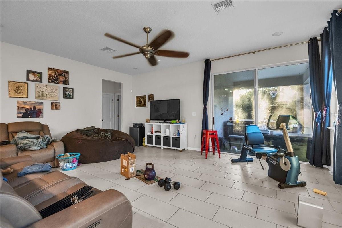 LANDING PH 1 - Residential