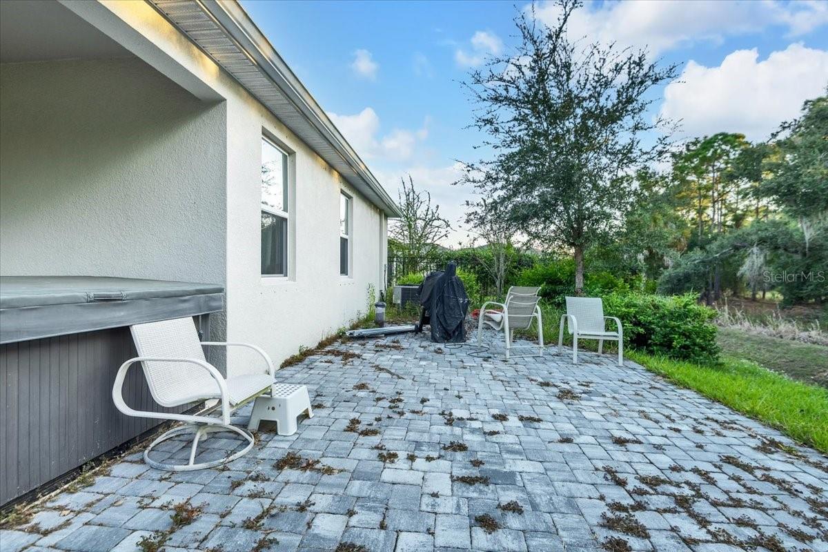 LANDING PH 1 - Residential