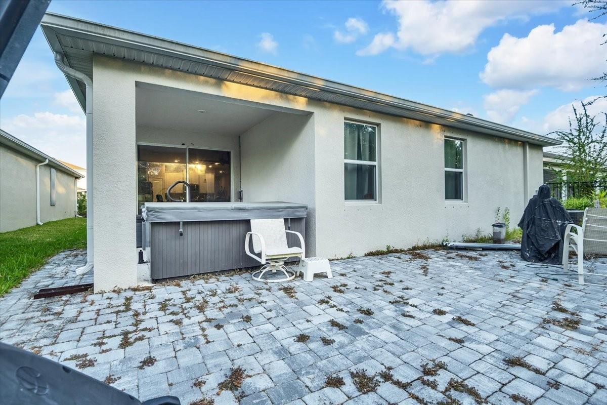 LANDING PH 1 - Residential