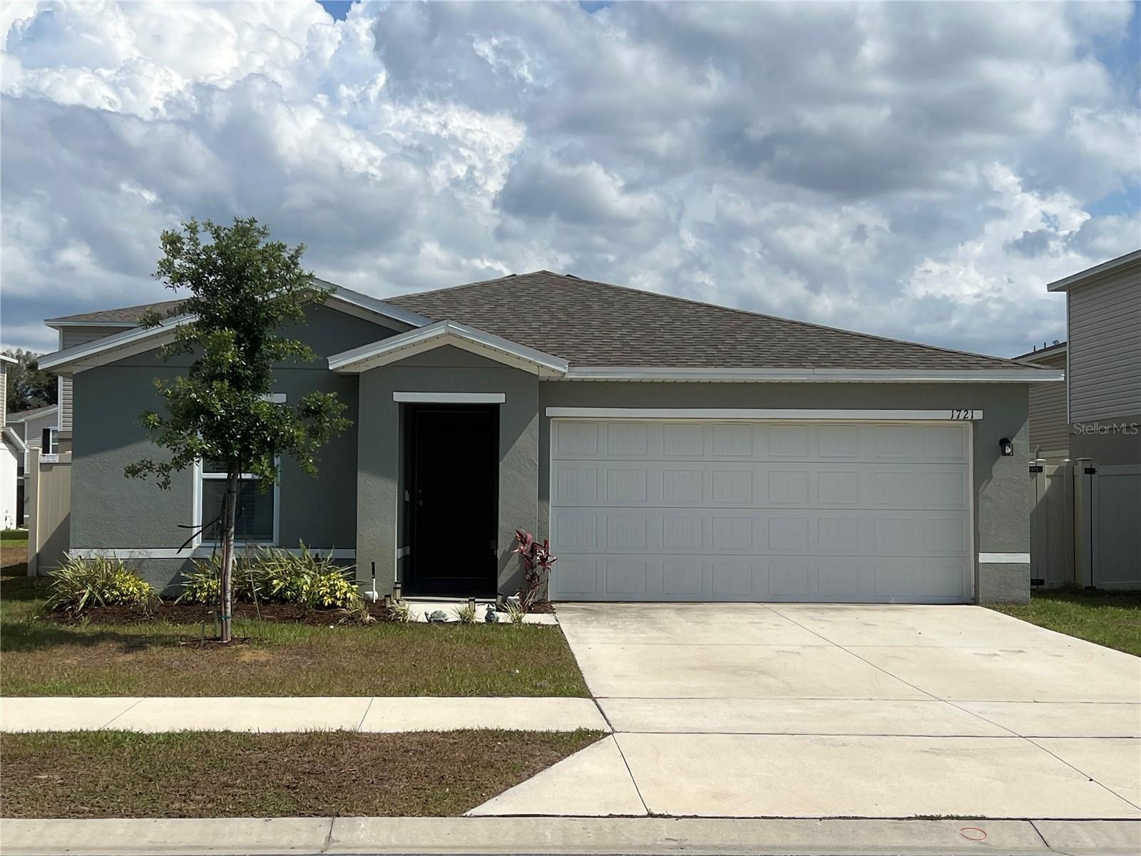 Listing image 1