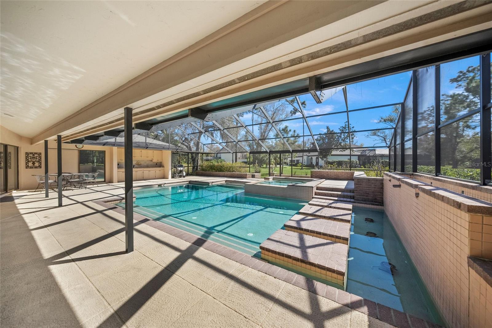 BENT TREE VILLAGE - Residential