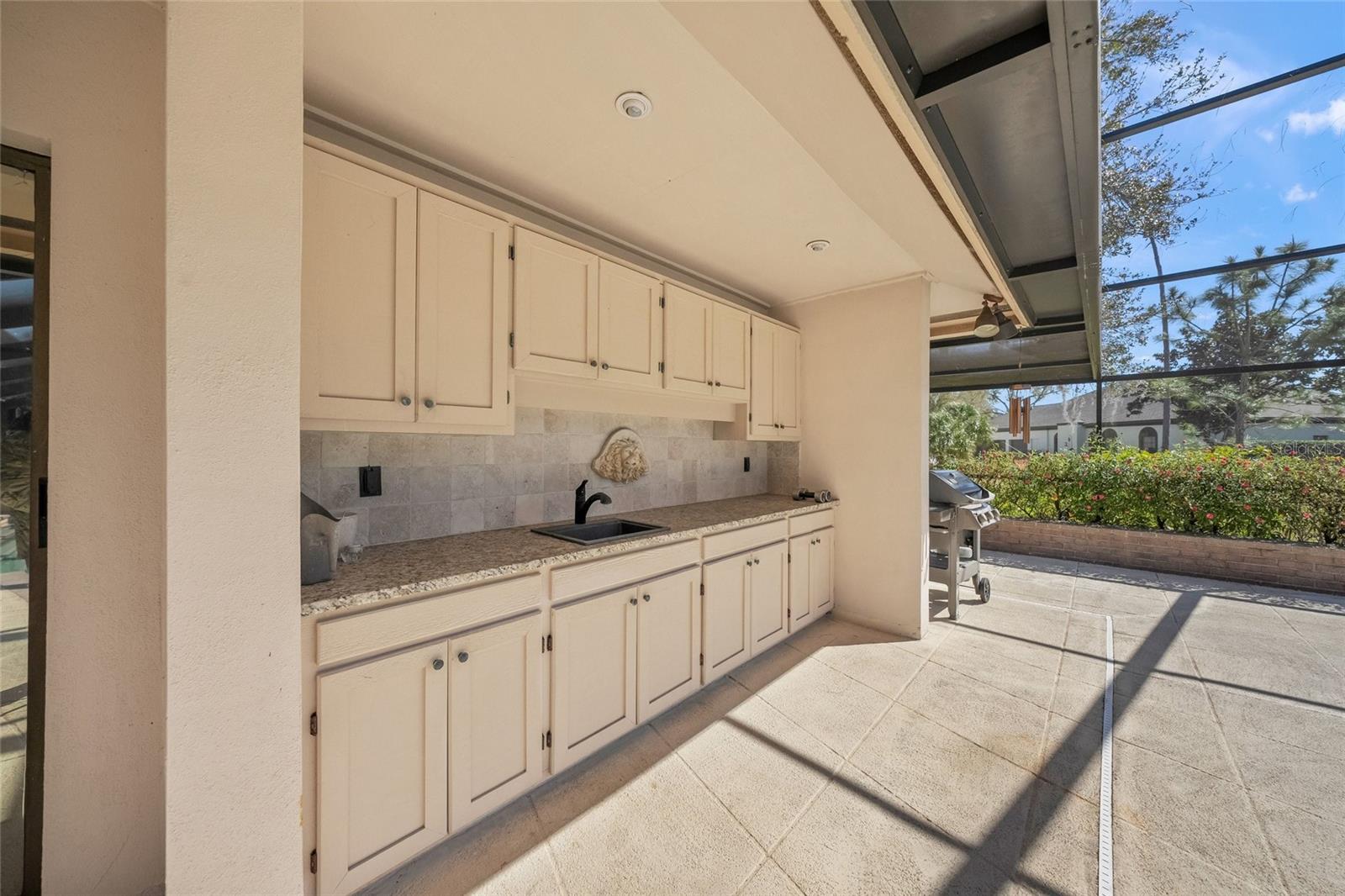 BENT TREE VILLAGE - Residential