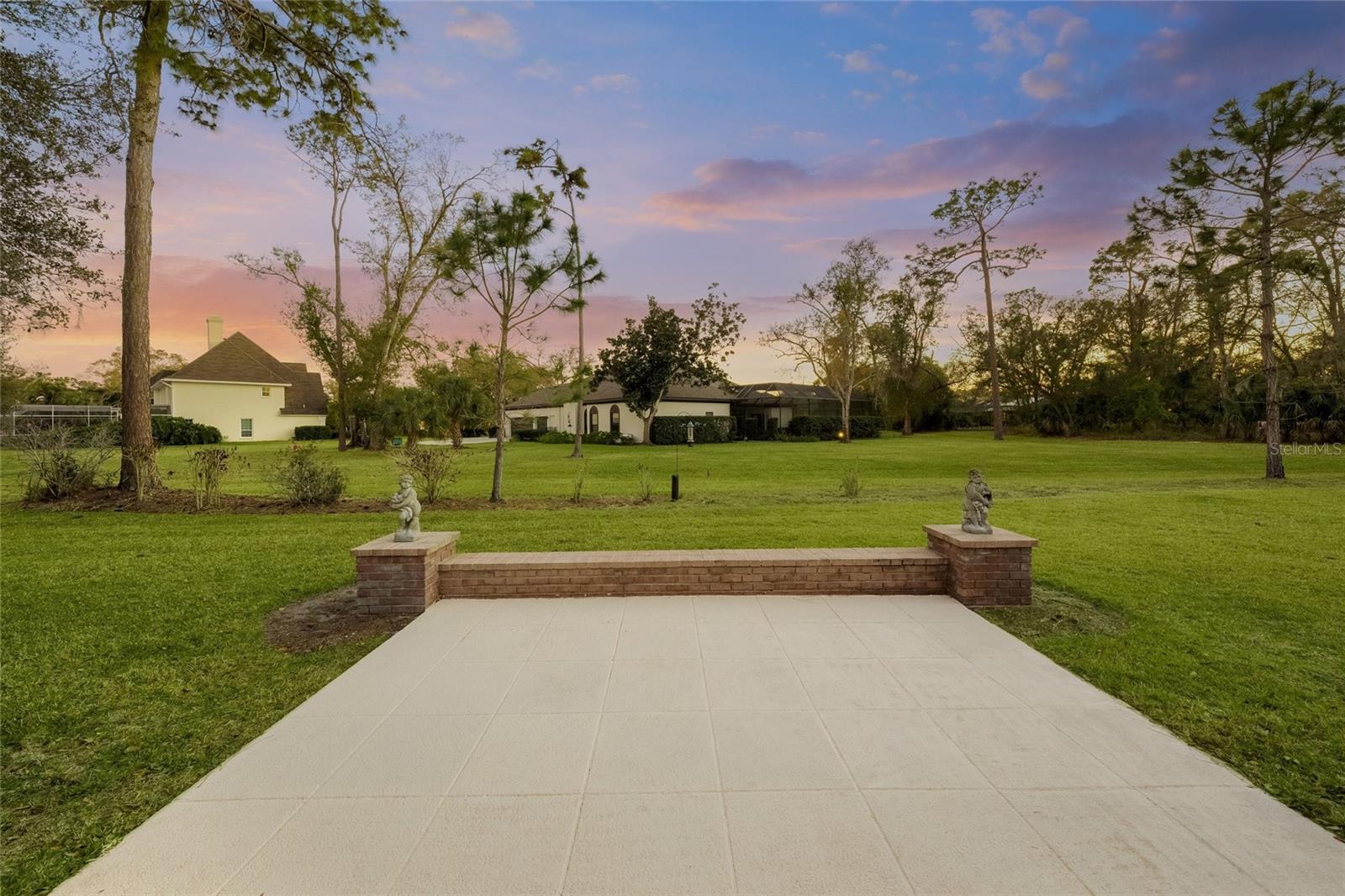 BENT TREE VILLAGE - Residential