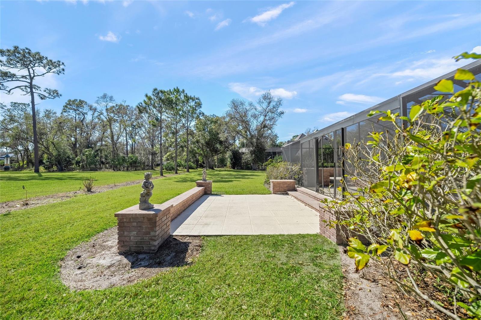 BENT TREE VILLAGE - Residential