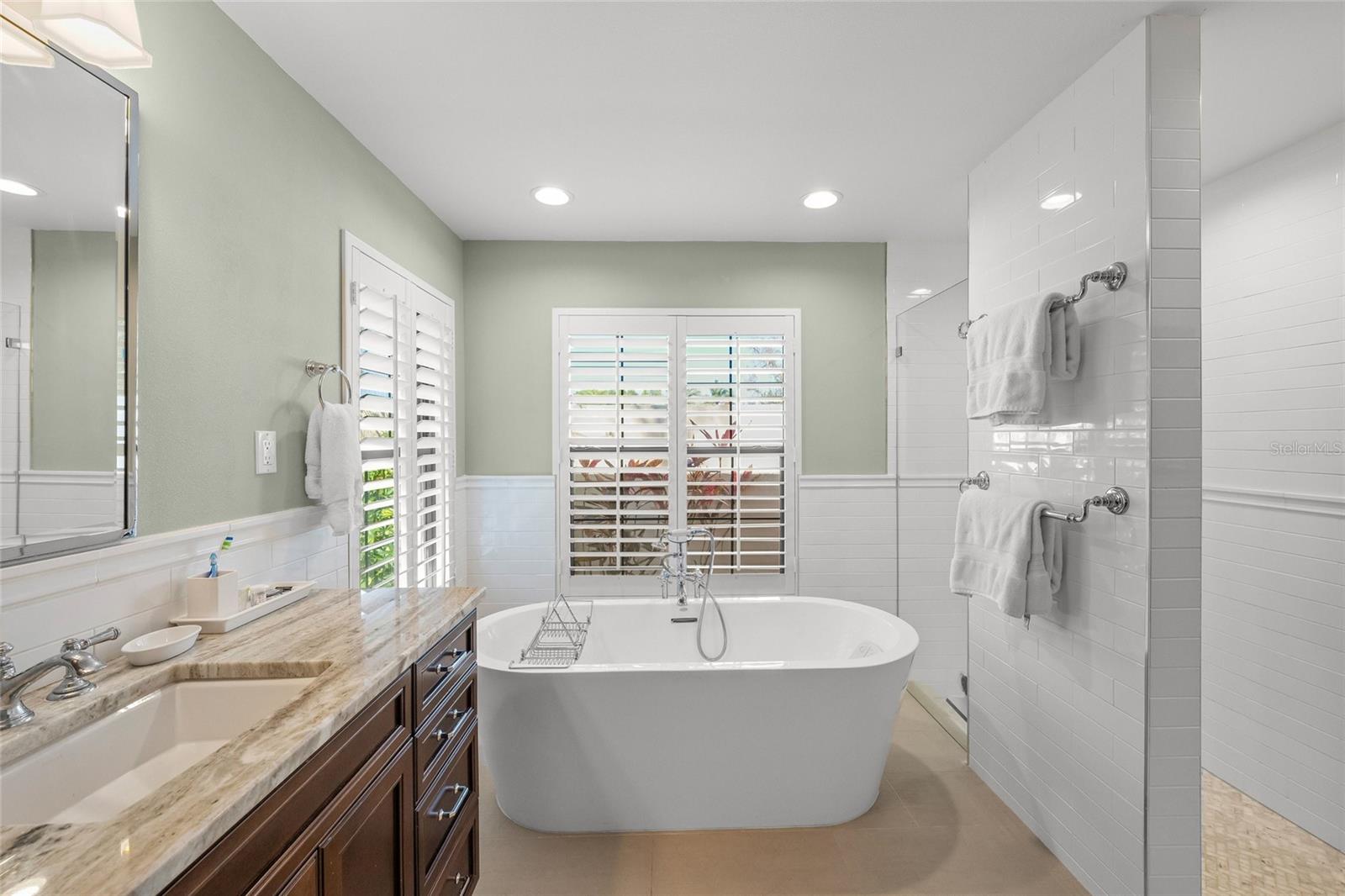 BENT TREE VILLAGE - Residential